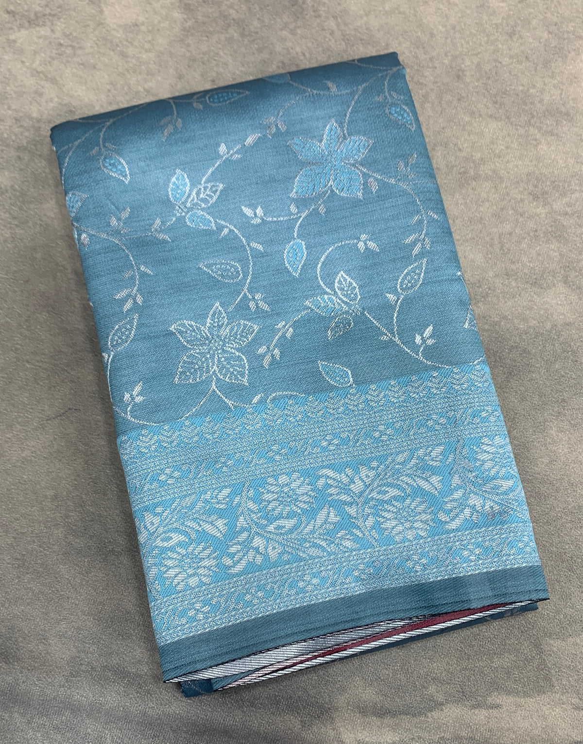 Lavender Purple Colour Jute Silk Saree with Floral Creeper