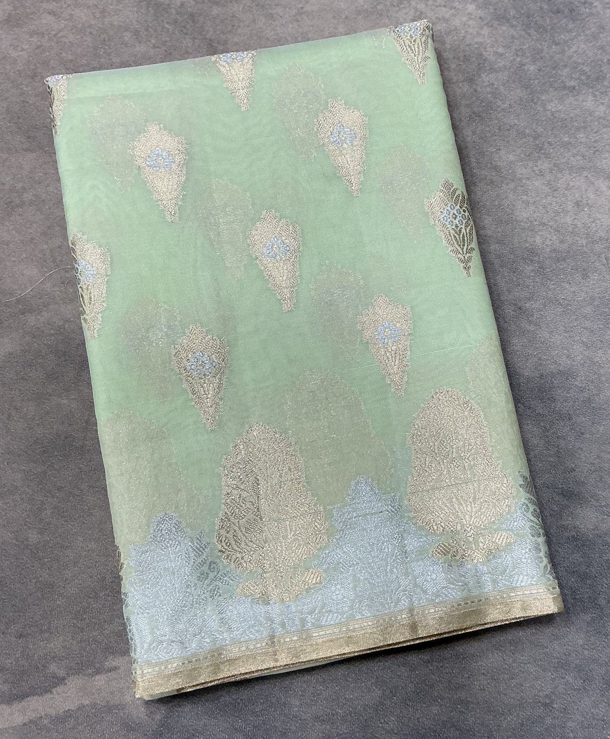 Pista Green Colour Sona Roopa Silk Saree