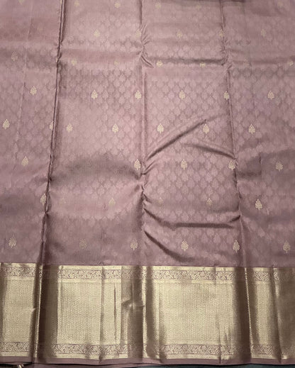 Onion Pink Colour Kanjivaram Silk Saree with Zari Border