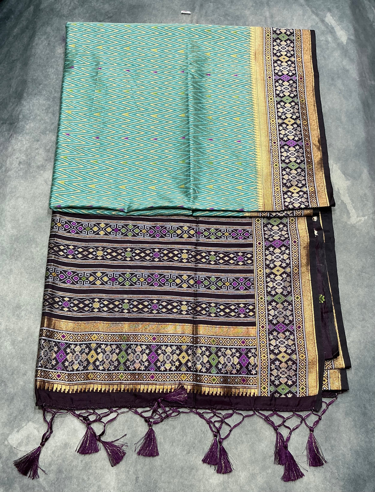 Sapphire Color Vegan Silk saree with Contrast Dark Magenta Color border