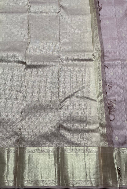 Onion Pink Colour Kanjivaram Silk Saree with Zari Border