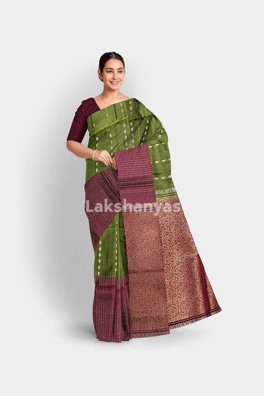 Kanjivaram Bottle Green Silk Saree with Magenta Checked Border