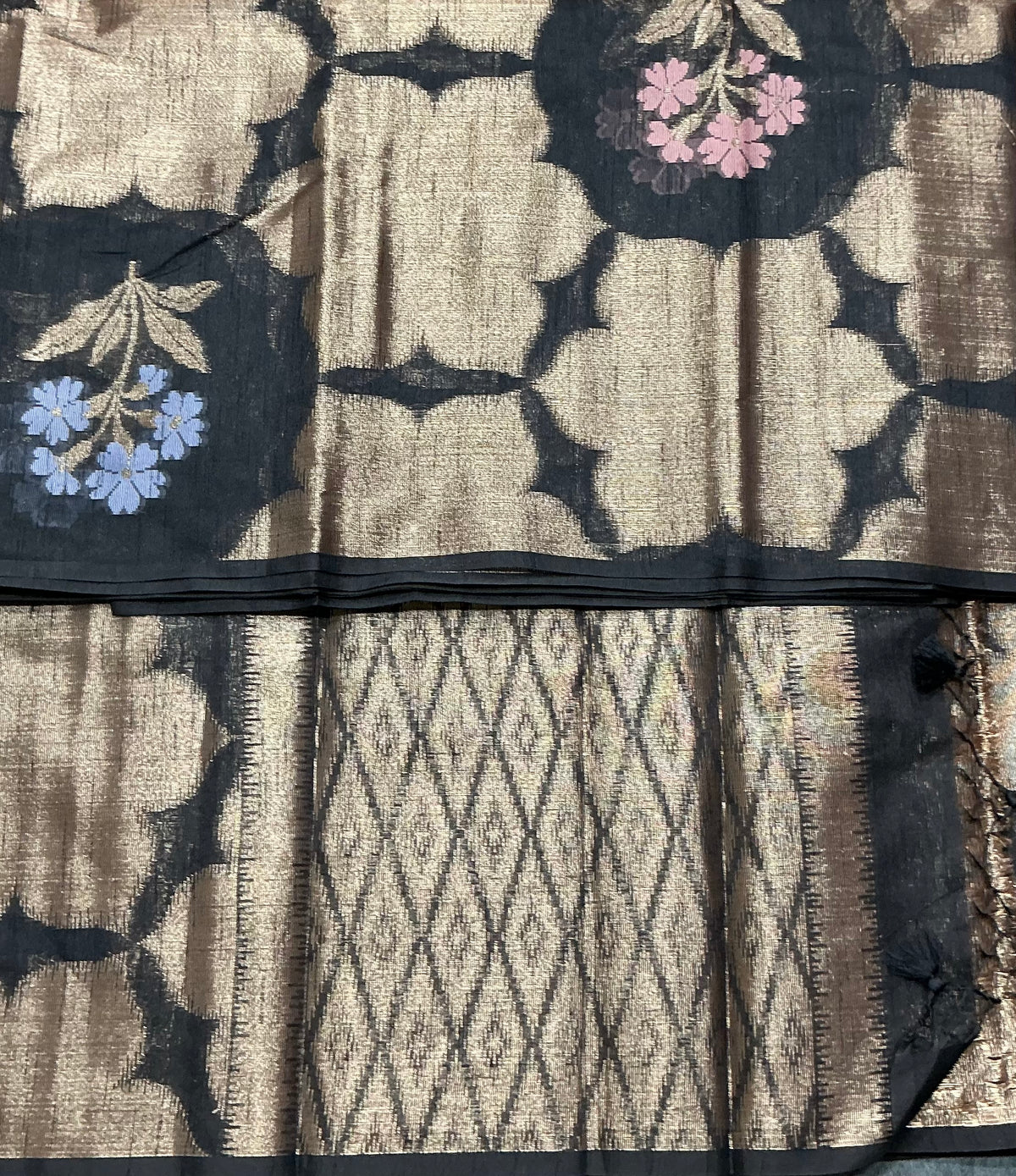 Black Colour Chanderi Silk Saree, Borderless