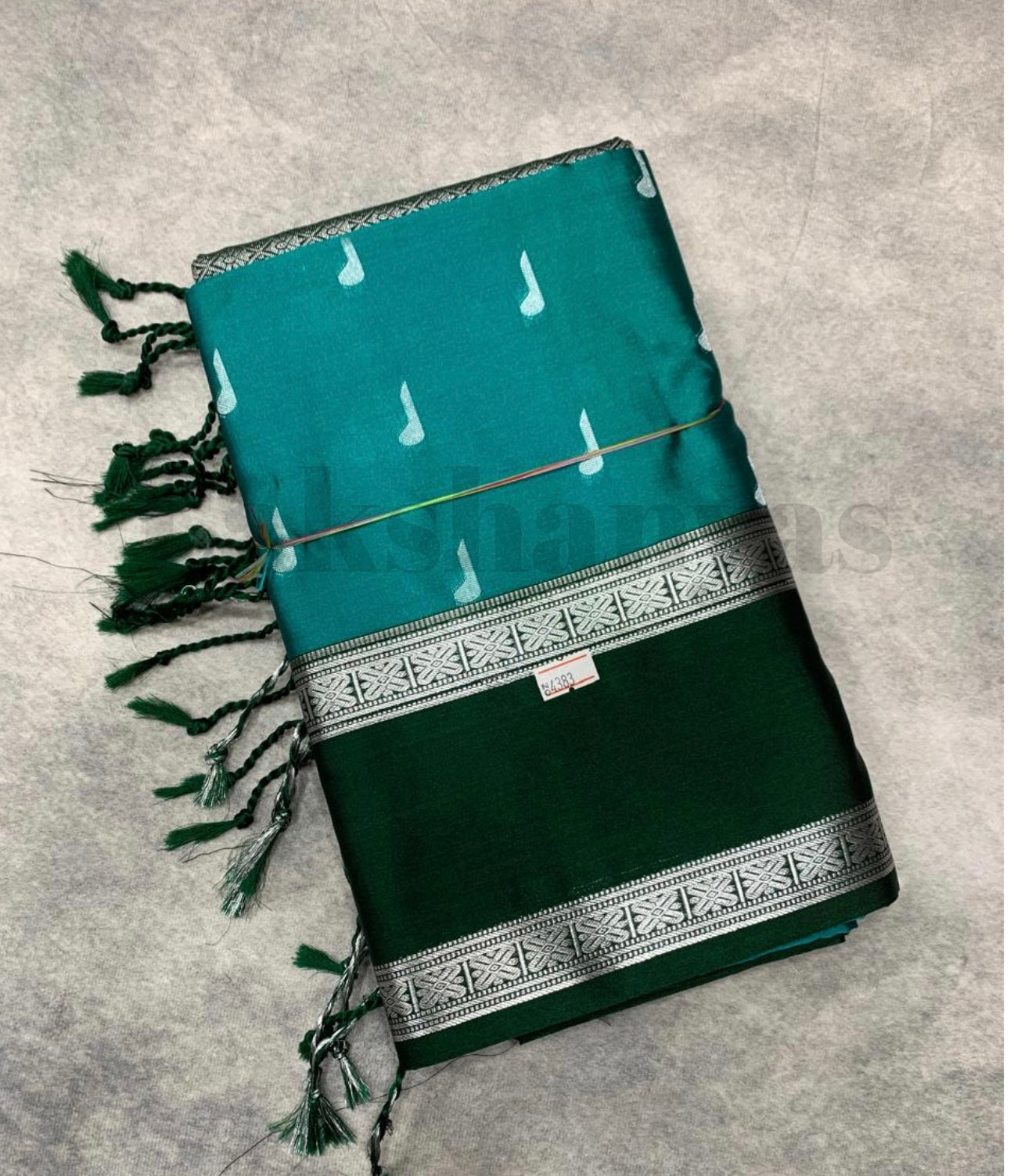 Rexona Green Colour Soft Silk Saree with Green Rettai Pettu Border