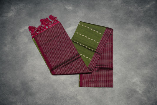 Kanjivaram Bottle Green Silk Saree with Magenta Checked Border