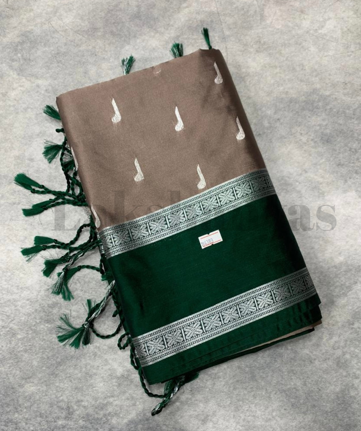 Brownish Gray Colour Soft Silk Saree with Green Rettai Pettu Border