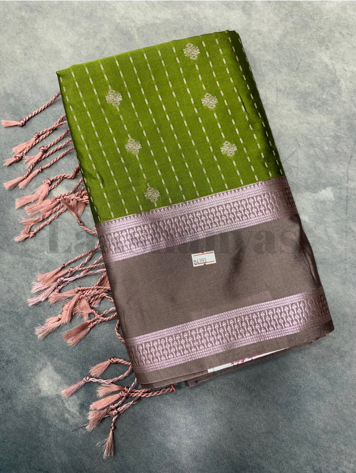 Olive Green Colour Soft Silk Saree with Light Brown Rettai Pettu Border