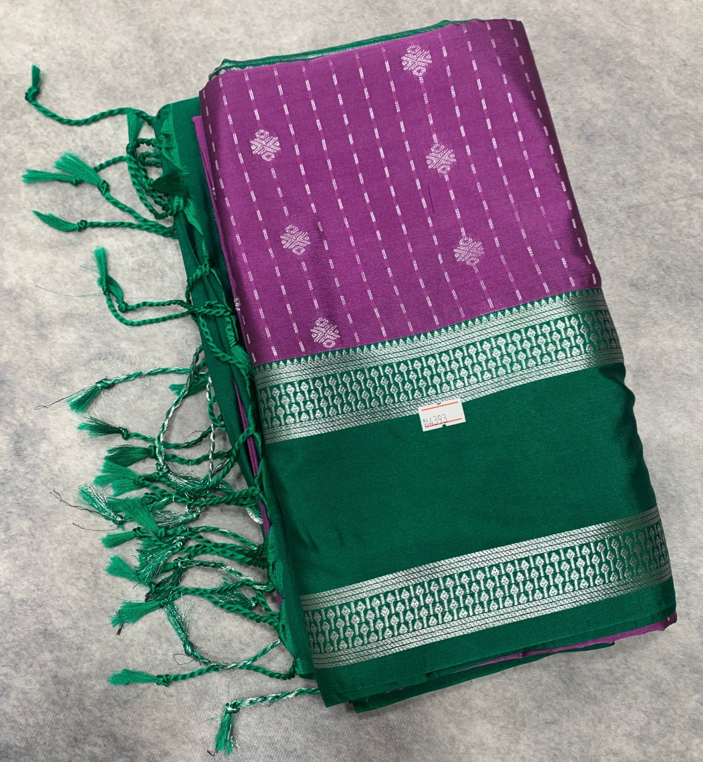 Magenta Colour Soft Silk Saree with Green Rettai Pettu Border